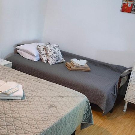 Casa Magnolia Hotel Douăzeci şi Trei August Kültér fotó