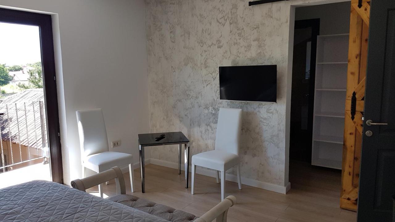Casa Magnolia Hotel Douăzeci şi Trei August Kültér fotó