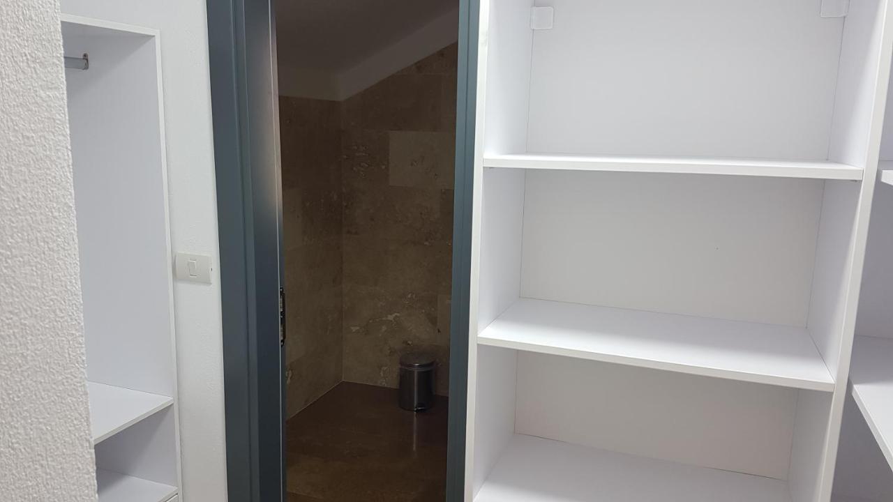 Casa Magnolia Hotel Douăzeci şi Trei August Kültér fotó